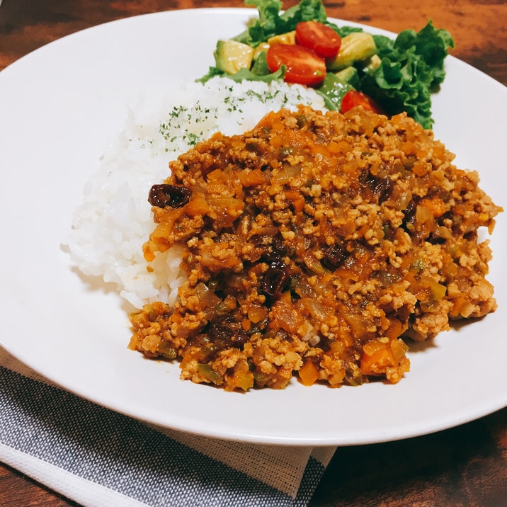 簡単おいしい☆野菜たっぷりドライカレー